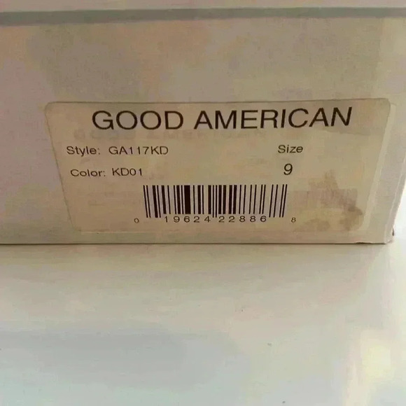 ๐ with box Good American square toed rhinestone heeled slides size 9 - Picture 12 of 12